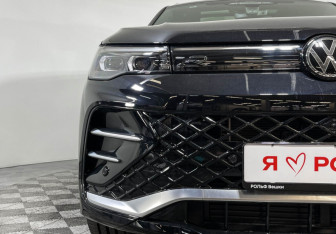 Новый Volkswagen Tiguan 2025 (9 фото)
