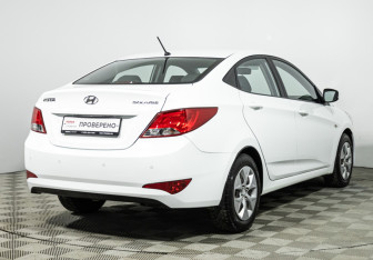 Подержанный автомобиль Hyundai Solaris Sedan 2015 года (5 фото)