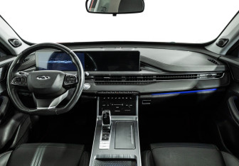 Подержанный автомобиль Chery Tiggo 7 Pro Max 2023 года (13 фото)