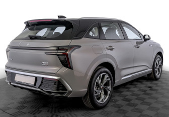 Новый Hongqi HS3 2025 (2 фото)