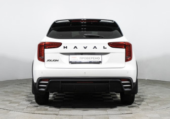 Подержанный автомобиль Haval Jolion 2024 года (6 фото)