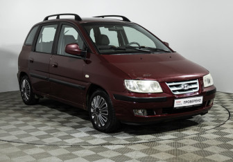 Подержанный автомобиль Hyundai Matrix 2008 года (3 фото)
