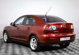 Подержанный автомобиль Mazda 3 Sedan 2008 года (7 фото)
