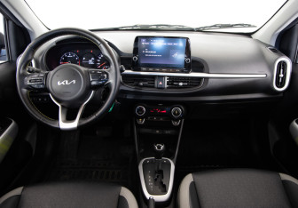 Подержанный автомобиль Kia Picanto 2022 года (9 фото)