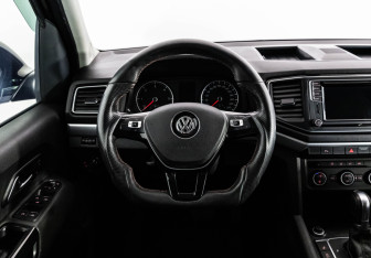 Подержанный автомобиль Volkswagen Amarok 2019 года (15 фото)