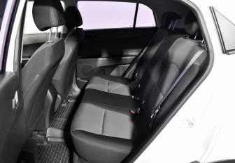 Подержанный автомобиль Hyundai Creta 2017 года (11 фото)