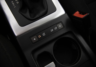 Подержанный автомобиль Land Rover Freelander 2014 года (14 фото)