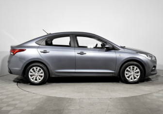 Подержанный автомобиль Hyundai Solaris Sedan 2017 года (4 фото)