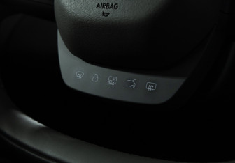 Подержанный автомобиль Zeekr X 2023 года (24 фото)