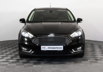 Подержанный автомобиль Ford Focus Wagon 2016 года (2 фото)