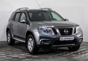 Подержанный автомобиль Nissan Terrano 2018 года (3 фото)