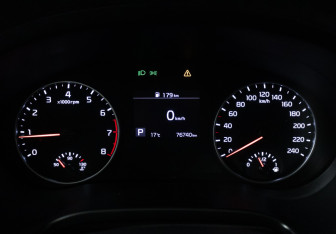 Подержанный автомобиль Kia Seltos 2020 года (12 фото)