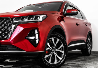 Подержанный автомобиль Chery Tiggo 7 Pro Max 2023 года (2 фото)