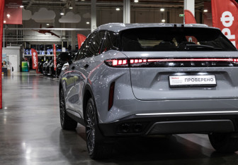 Подержанный автомобиль Exeed RX 2024 года (10 фото)