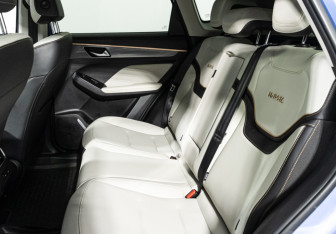 Подержанный автомобиль Haval Jolion 2022 года (10 фото)