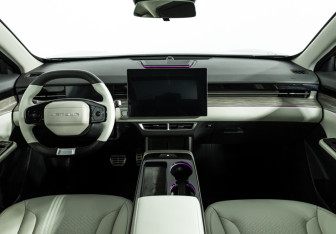 Подержанный автомобиль Jetour Dashing 2024 года (13 фото)