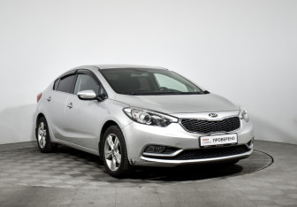 Подержанный автомобиль Kia Cerato Sedan 2013 года (3 фото)