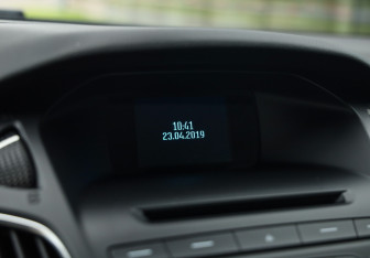 Подержанный автомобиль Ford Focus Sedan 2018 года (14 фото)