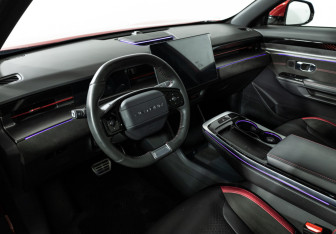 Подержанный автомобиль Jetour Dashing 2023 года (11 фото)