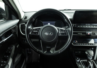 Подержанный автомобиль Kia Seltos 2021 года (22 фото)