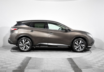 Подержанный автомобиль Nissan Murano Suv 2019 года (4 фото)