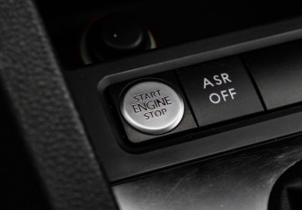 Подержанный автомобиль Volkswagen Jetta Sedan 2012 года (16 фото)