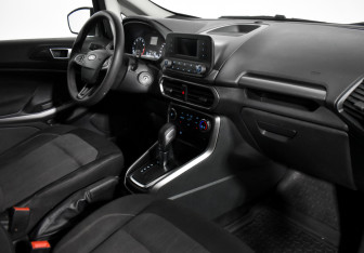 Подержанный автомобиль Ford EcoSport 2018 года (13 фото)
