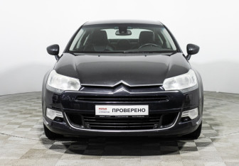 Подержанный автомобиль Citroen C5 Sedan 2011 года (2 фото)