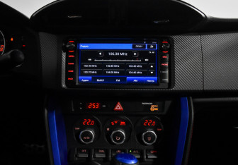 Подержанный автомобиль Subaru BRZ 2015 года (17 фото)