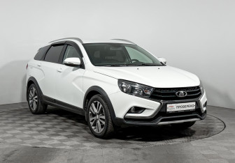 Подержанный автомобиль LADA (ВАЗ) Vesta Wagon 2020 года (3 фото)
