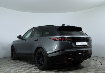 Подержанный автомобиль Land Rover Range Rover Velar 2019 года (8 фото)