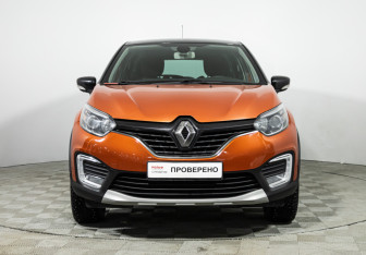 Подержанный автомобиль Renault Kaptur 2016 года (2 фото)