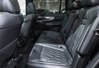 Подержанный автомобиль GAC GS8 2023 года (12 фото)