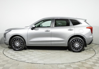 Подержанный автомобиль Haval Jolion 2023 года (8 фото)
