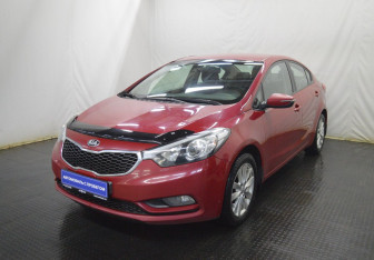 Подержанный автомобиль Kia Cerato Sedan 2014 года (1 фото)