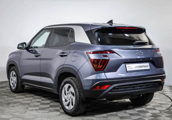 Подержанный автомобиль Hyundai Creta 2021 года (7 фото)