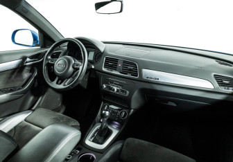 Подержанный автомобиль Audi Q3 2015 года (9 фото)