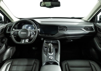Подержанный автомобиль Haval F7 2021 года (13 фото)