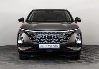 Подержанный автомобиль Omoda C5 2024 года (4 фото)
