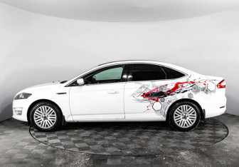 Подержанный автомобиль Ford Mondeo Sedan 2013 года (8 фото)