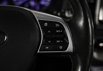 Подержанный автомобиль Hyundai Sonata 2019 года (14 фото)