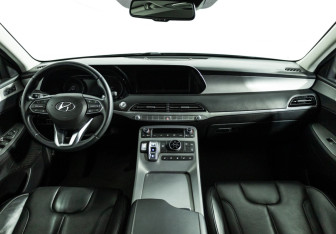 Подержанный автомобиль Hyundai Palisade 2021 года (13 фото)