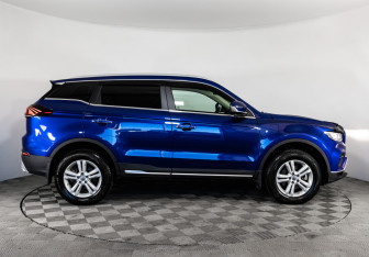 Подержанный автомобиль Geely Atlas Pro 2022 года (5 фото)