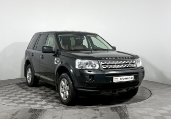 Подержанный автомобиль Land Rover Freelander 2012 года (3 фото)