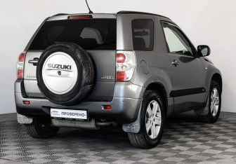 Подержанный автомобиль Suzuki Grand Vitara 2008 года (5 фото)