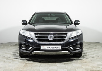 Подержанный автомобиль Honda Crosstour 2014 года (2 фото)