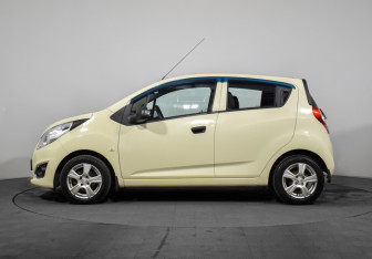 Подержанный автомобиль Ravon R2 2016 года (8 фото)