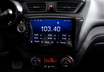 Подержанный автомобиль Kia Rio Sedan 2012 года (15 фото)