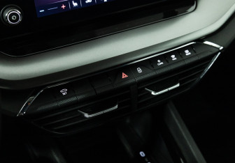 Подержанный автомобиль Skoda Octavia Liftback 2021 года (16 фото)