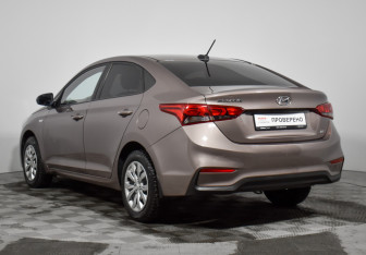 Подержанный автомобиль Hyundai Solaris Sedan 2018 года (7 фото)